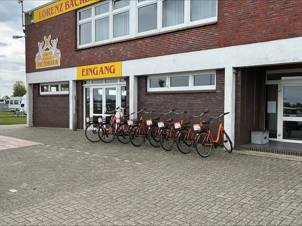Bild 0: Fahrradverleihstation auf dem Nordsee-Campingplatz Hooksiel